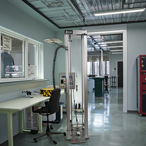 ISO/ASTM sertifikalı dijital Charpy darbe test cihazı için darbe dayanımı testi için 1 yıl garanti 220V ekipman - Product Image 2