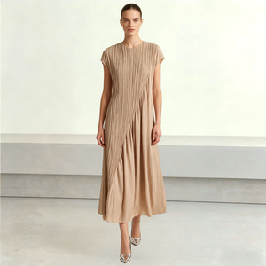 Abito Midi Plissettato Personalizzato da <span class=keywords><strong>Donna</strong></span>, Elegante Vestito a Linea A con Maniche Corte, Colore Kaki, Moda Minimalista, Fornitore OEM ODM all'Ingrosso - Product Image 1
