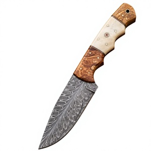 Couteaux de chasse en acier au carbone de qualité industrielle pour l'extérieur, avec manche en bois, motif personnalisé OEM pour le camping et la chasse - Product Image 1