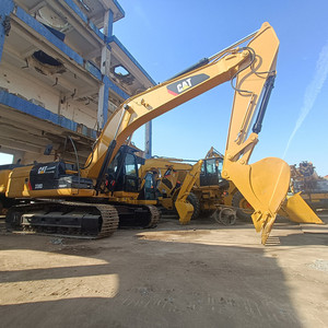 Mini-excavatrice 330D de 33 tonnes, modèle 2023, avec godet de 1,65 m, type chenillé - Product Image 5