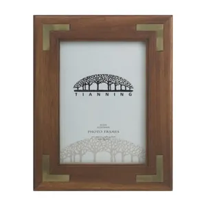 Wal-Mart Rubber Wood Photo Frame MDF Picture Frame With Metallic Decoration For Tabletop Decor.