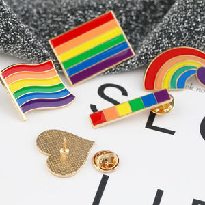 Pin de Esmalte con Forma de Corazón de la Paz y el Amor, Color Arcoíris, Joyería de Orgullo Gay y Lésbico, Broche LGBT, Accesorios de Orgullo para Mujeres y Hombres - Product Image 3