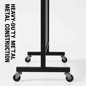 Soporte de exhibición de llavero de zapatilla de metal Mingtang, estante de exhibición de llavero giratorio personalizable - Product Image 3