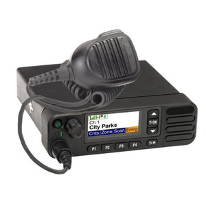 DM4600E XiR M8660I DGM5500E XPR5550E GAODAPTT DMR Talkie-walkie numérique pour voiture UHF VHF Écran couleur Longue portée Transport IP54 45W - Product Image 1