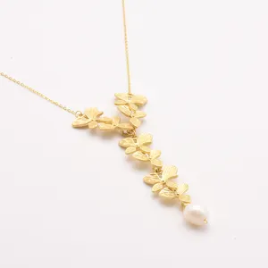Natural Pearl Necklace For Women Wedding Engagement Leaf Pendant Necklace