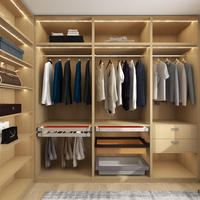 Armoire ouverte en bois sur mesure, directement de l'usine, avec dressing et îlot central, pour chambre à coucher