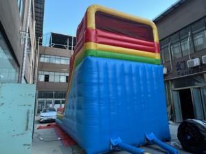 Château gonflable pour enfants en vente chaude, trampoline avec toboggan - pour les fêtes et les jeux amusants ! - Product Image 3