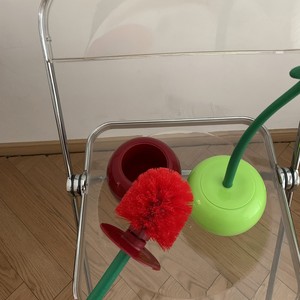 <span class=keywords><strong>Brosse</strong></span> <span class=keywords><strong>de</strong></span> <span class=keywords><strong>toilette</strong></span> écologique en PP en forme <span class=keywords><strong>de</strong></span> <span class=keywords><strong>cerise</strong></span> avec poils en nylon et manche en plastique pour le nettoyage domestique - Product Image 4