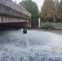 Aérateur flottant en surface pour éviter les déchets, outil aération biologique, bon pour le traitement de l'eau des résidus, grossissement jusqu'à 100 HP