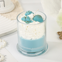 Bougie gâteau fantaisie faite à la main avec glaçage et pépites réalistes, bougie en cire de soja à combustion longue durée pour la décoration de chambre d'enfant