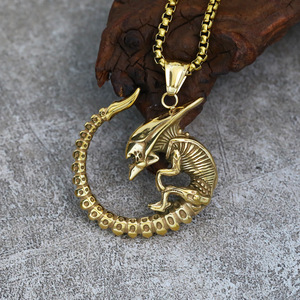 Listo para enviar Colgante <span class=keywords><strong>de</strong></span> acero inoxidable Alien Recién <span class=keywords><strong>nacido</strong></span> Embrión Collar <span class=keywords><strong>de</strong></span> acero inoxidable <span class=keywords><strong>Cadena</strong></span> Collar <span class=keywords><strong>de</strong></span> xenomorfo - Product Image 3