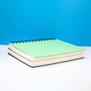 Cuaderno Espiral A5 de Moda con Tapa Dura, Páginas Punteadas, Azul Verde, Libretas para el Regreso a Clases, Suministro de Fábrica para Conferencias - Product Image 1