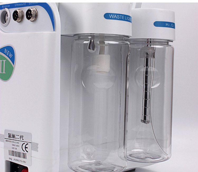 First generation 6 In 1 facials Machine Small Bubble Skin Treatment Machines for Scar Acne Removal