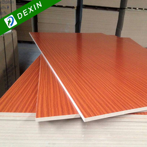 Precio barato 4x8 <span class=keywords><strong>18mm</strong></span> Álamo Pino núcleo melamina <span class=keywords><strong>laminado</strong></span> <span class=keywords><strong>MDF</strong></span> interior para apartamento - Product Image 5