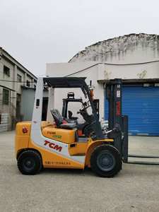 Chariot élévateur diesel d'occasion TCM FD30 3 tonnes en excellent état, moteur et boîte de vitesses d'origine japonaise, en promotion - Product Image 6