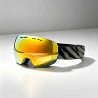 Masque de ski et snowboard OTG à lentille sphérique ventilée, vente en gros OEM, unisexe adultes et jeunes, anti-buée UV400, compatible casque