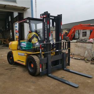 Precio bajo <span class=keywords><strong>Komatsu</strong></span> FD70 Carretilla elevadora usada <span class=keywords><strong>7Ton</strong></span> Carretilla elevadora diesel <span class=keywords><strong>7Ton</strong></span> para la venta - Product Image 3