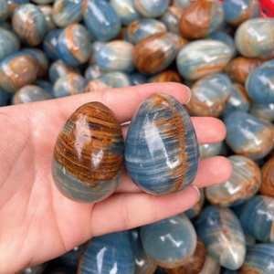 Œuf en <span class=keywords><strong>Onyx</strong></span> Bleu Naturel en Gros, Cristal de Guérison, Œuf en Quartz Artisanal pour la Décoration - Product Image 1