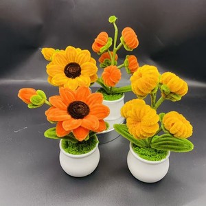 Pianta <span class=keywords><strong>di</strong></span> Girasole in Vaso <span class=keywords><strong>con</strong></span> Filo Intrecciato, Regalo <span class=keywords><strong>di</strong></span> <span class=keywords><strong>Capodanno</strong></span> o Compleanno, Fiore Artificiale Fatto a Mano, Decorazione da Scrivania - Product Image 1