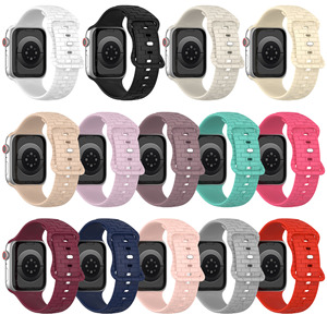 Correa <span class=keywords><strong>para</strong></span> <span class=keywords><strong>Apple</strong></span> <span class=keywords><strong>Watch</strong></span> - Correa de Silicona con Cierre de Mariposa y Bloque de Cubo <span class=keywords><strong>para</strong></span> <span class=keywords><strong>Apple</strong></span> <span class=keywords><strong>Watch</strong></span> S8 Ultra - Product Image 3