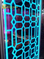 Decoración Artística de Vidrio Grabado con Láser 3D para Interiores Elegantes