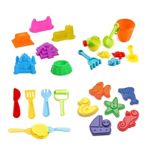 Moule <span class=keywords><strong>de</strong></span> fabrication professionnelle OEM PUSIKA et production <span class=keywords><strong>de</strong></span> moule <span class=keywords><strong>de</strong></span> hochet <span class=keywords><strong>girafe</strong></span> en plastique sable pour jeu <span class=keywords><strong>de</strong></span> dessin animé - Product Image 2