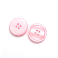 Boutons en résine imprimés scintillants à 4 trous avec logo personnalisé en gros Champignon populaire étoile en forme de cœur en forme de diamant pour vêtements, chemises et jeans