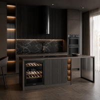 Meuble de cuisine moderne en acier inoxydable noir cannelé, îlot modulaire écologique avec panneau nervuré, appareils intégrés et évier en marbre
