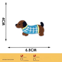 Appliques thermocollantes brodées en forme de chiens et chiots variés (y compris le Teckel) pour vêtements, style Anime