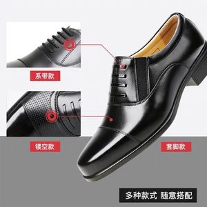 Chaussures habillées en cuir pour hommes, noires, à bout pointu, style Oxford, pour le bureau et les occasions professionnelles, fermeture à enfiler - Product Image 3