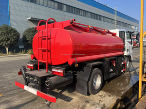 Camión Cisterna de Combustible Diésel de 5000L 5m3, Ligero, Portátil, Estación de Servicio Móvil con Bomba y Boquilla de Combustible en Venta - Product Image 3