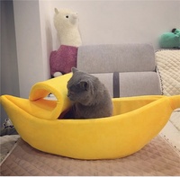 Lit pour animaux de compagnie en forme de banane, lit pour chat en peluche douce avec housse lavable, lit pour chien pour toutes les saisons