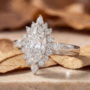 แหวนเพชรแต่งงานเพชรเลี้ยงในห้องปฏิบัติการคุณภาพสูง VVS รับรองโดย IGI ทรงมาร์คีส์ แหวนเพชรเลี้ยงในห้องปฏิบัติการแบบวงแหวนล้อมเพชร แหวนเพชรแบบสั่งทำพิเศษสำหรับผู้หญิง - Product Image 2