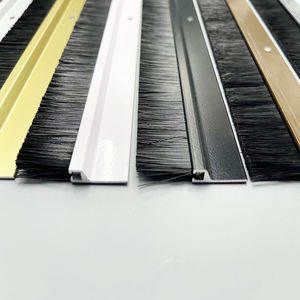Guarnizione per Porta in PVC con Spazzola Regolabile, Sigillante per Porta, Protezione Antistrappo e Antiturbolenza - Product Image 3