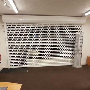 Portes <span class=keywords><strong>de</strong></span> <span class=keywords><strong>garage</strong></span> à enroulement automatiques en alliage d'aluminium, finition moderne, pour villa extérieure - Product Image 2