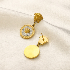 Pendientes de Diseño en Acero Inoxidable Chapado en Oro de 18k, con Diseño de <span class=keywords><strong>Medusa</strong></span>, de Marcas Famosas, para Mujer, Nueva Llegada - Product Image 5