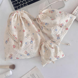 2025 gros filles Floral cadeau sac <span class=keywords><strong>de</strong></span> rangement poussière dessiner chaîne toile cosmétique cordon sacs grande capacité fleur bijoux sac - Product Image 2
