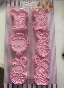 自家製クッキー用の6ピースプラスチック漫画パターン蒸しパンモデリングシュガーケーキベーキングペストリー - Product Image 2