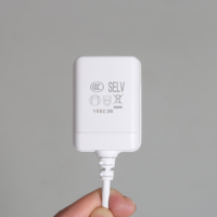 Adaptateur d'alimentation universel 12V 1A DC avec prise en matériau PC, chargeur mural AC/DC pour prises EU/AU/UK/US, voyage, bureau, maison