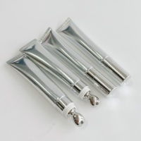 Repulpant Lèvres Extrême 20ml, Contenant Argenté, Accroît le Volume des Lèvres, Repulpant Lèvres Marque Blanche