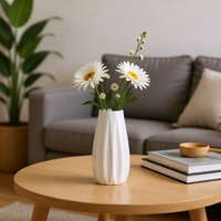 Vase à fleurs en plastique côtelé à bord festonné, design moderne, écologique et léger, pour la décoration intérieure et les fleurs fraîches/séchées