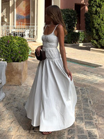 Robe longue décontractée pour femme à volants et corsage smocké, bretelles spaghetti, coupe évasée, style A-line, idéale pour les vacances