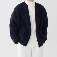 Maßgefertigter 100% Polyester V-Ausschnitt Winter-Pullover Reißverschluss-Tasche Jacke Herren Strickware Lässige Einfarbige Langarm-Strickjacke