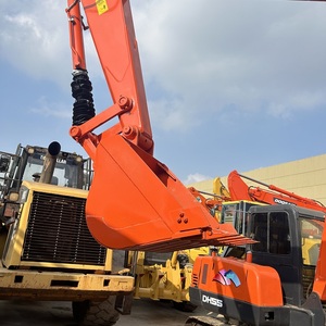 Excavatrice Hitachi ZX70 d'occasion, équipement de construction lourd avec système hydraulique robuste, moteur, boîte de vitesses, pompe, puissance de 40,5 kW - Product Image 6