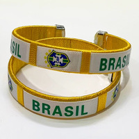 Nouvel Arrivage – Bracelets Sportifs Créatifs en Forme de Drapeau de Football, Petits Cadeaux Souvenirs pour Activités Sportives, Bracelets Promotionnels en Gros