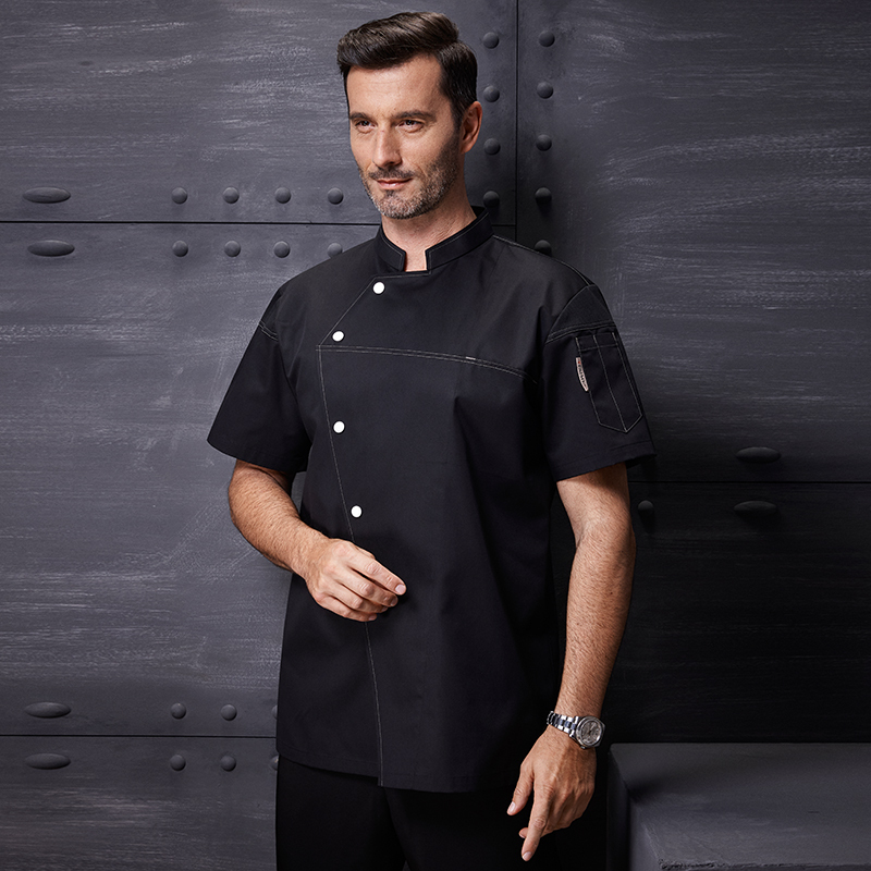Black short-sleeved top