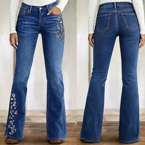 Jeans da Donna con Ricami Floreali, Lavaggio Vintage, Moda Personalizzata Street-style, Pantaloni Larghi e Casual a Gamba Dritta - Product Image 3