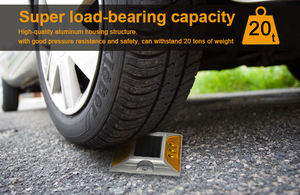 हाई-इंटेंसिटी सोलर रोड स्टड लाइट एल्यूमीनियम सोलर रोड ड्राइववे ने सड़क सुरक्षा के लिए फुटपाथ मार्करों का निर्माण किया - Product Image 4