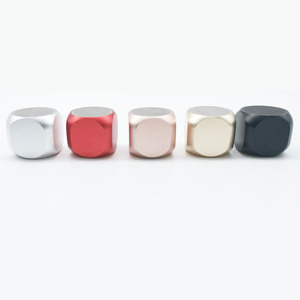 Listo para enviar 2020 Colorido Altavoz portátil inalámbrico al aire libre Mini Bluetooth Altavoz de audio a prueba de agua para - Product Image 2