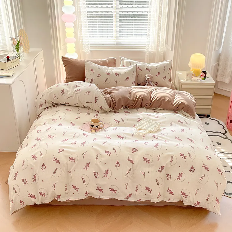 Factory Thickened Printed Bubble Simple Design Polyester Cotton Quilt Bedding Set With Cartoon Characters